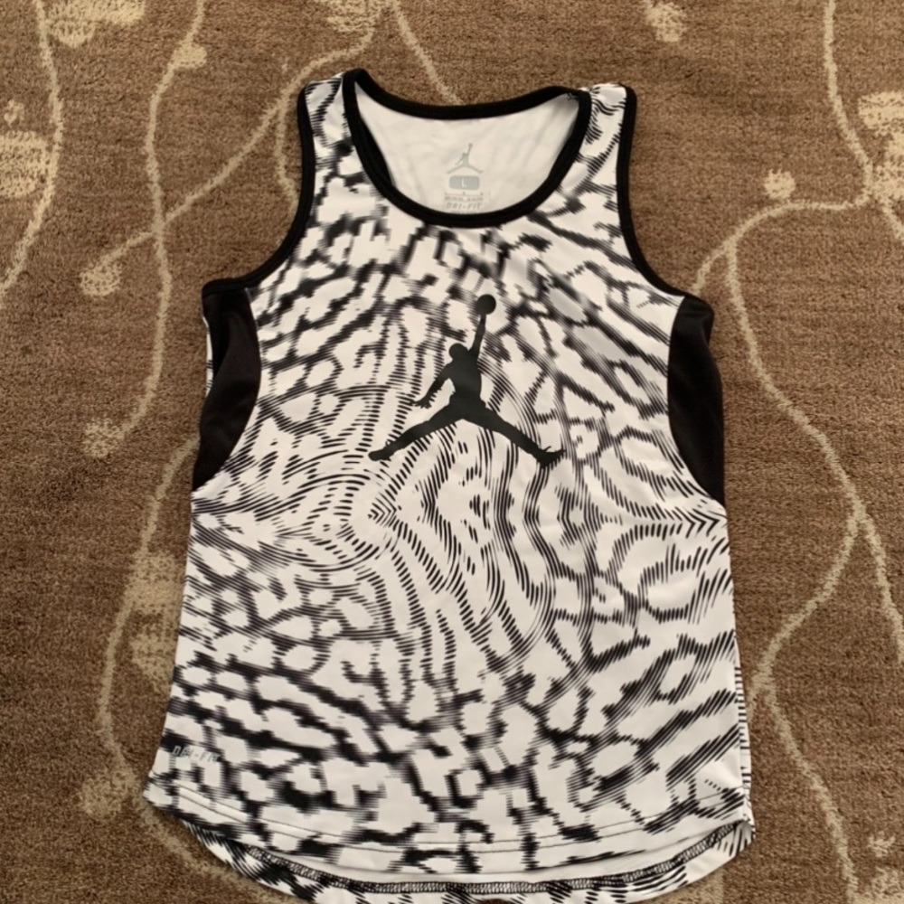 Nike basketball tank top